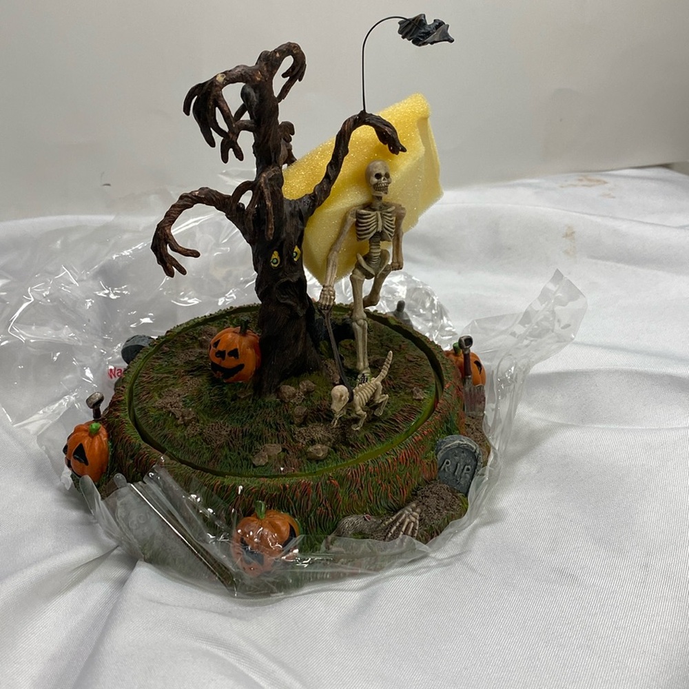 Department 56 Snow Village Halloween ornaments